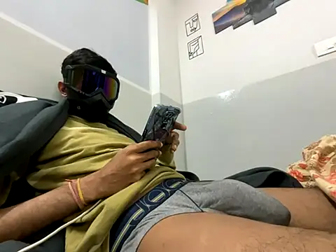 monster fuck online show from November 11, 11:27 pm