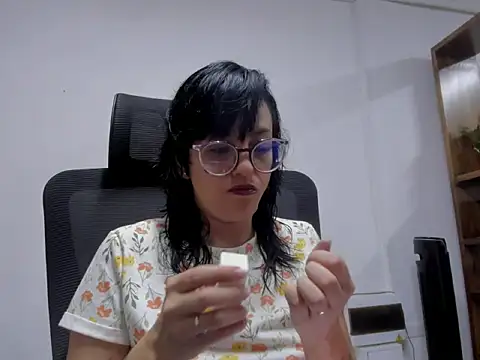 dalila macherano1 online show from September 17, 10:11 pm