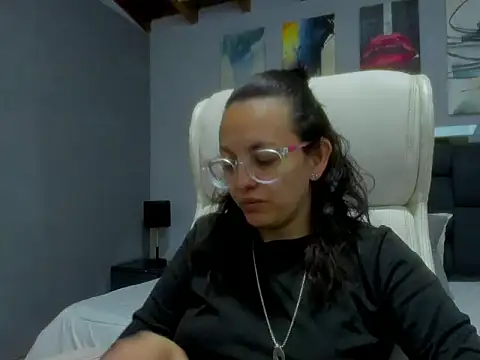 dalila macherano1 online show from November 15, 3:48 am