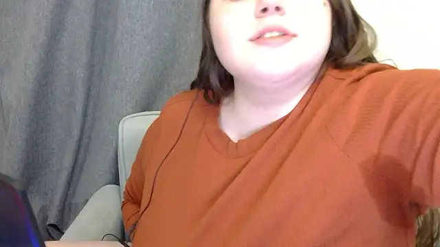 brattyprincessemma online show from February 21, 5:14 pm