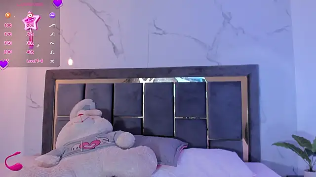 Doll Isa  online show from January 5, 6:55 pm