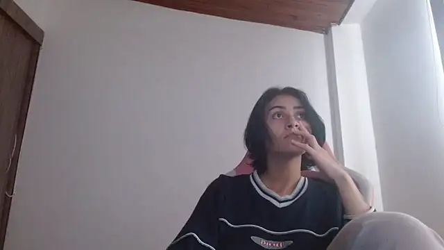 Snapshot of Crystal_Star_ chatting on September 24, 2:20 pm Crystal Star online show from September 24, 2:20 pm