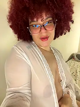 Enyagleam  online show from October 10, 2:21 am