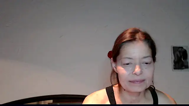 Snapshot of SexySarah177 chatting on December 4, 9:35 pm SexySarah177 online show from December 4, 9:35 pm