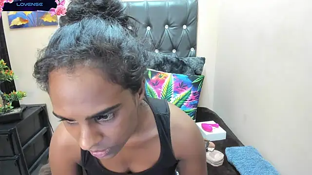 Toxicfantasy4u online show from May 22, 3:06 pm