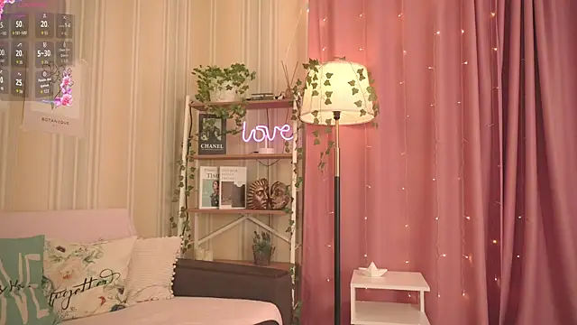 Snapshot of Winaria chatting on May 30, 5:37 am Winaria online show from May 30, 5:37 am