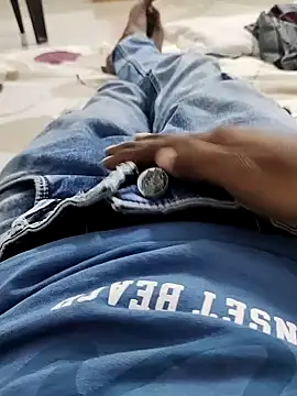 Snapshot of slim-uncut chatting on September 18, 12:40 pm slim-uncut online show from September 18, 12:40 pm