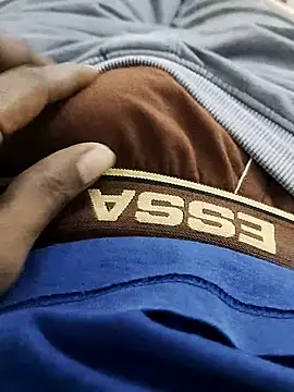 Snapshot of slim-uncut chatting on October 22, 5:13 pm slim-uncut online show from October 22, 5:13 pm