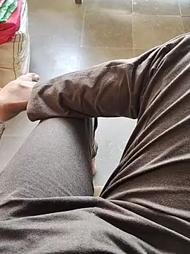 Snapshot of slim-uncut chatting on March 15, 9:48 am slim-uncut online show from March 15, 9:48 am