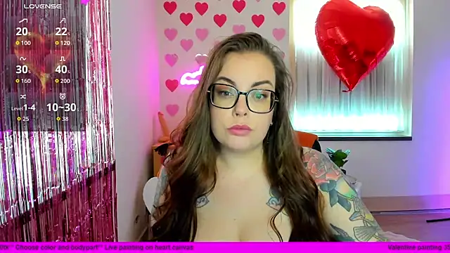 Snapshot of Miss_Lucifer6 chatting on February 12, 2:23 pm Miss Lucifer6 online show from February 12, 2:23 pm