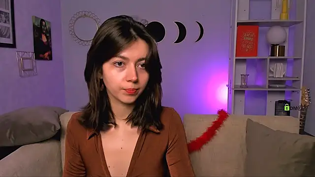 lola sun12 online show from January 17, 8:23 pm