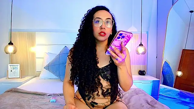 alehia cute online show from December 5, 2:20 am