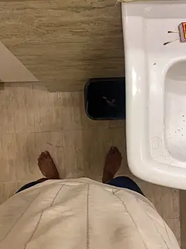 Johncockhot13690 online show from January 6, 8:23 pm