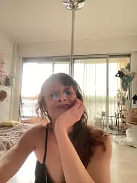 Chris06d22xh online show from April 17, 6:11 pm