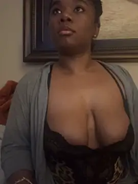Snapshot of MissNastee chatting on January 13, 5:24 am MissNastee online show from January 13, 5:24 am