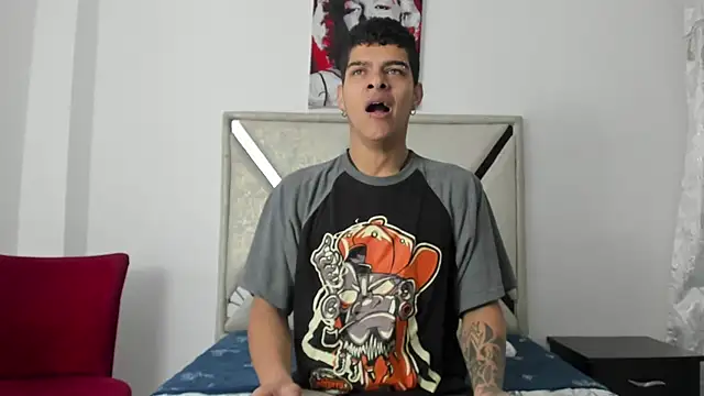 wyatt 3 online show from December 16, 12:10 pm