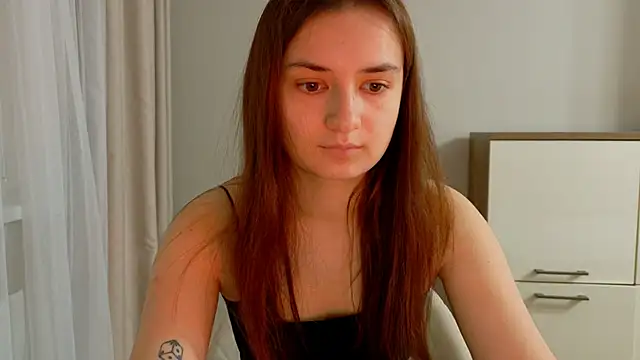 Lelia Vibe online show from October 24, 3:30 pm