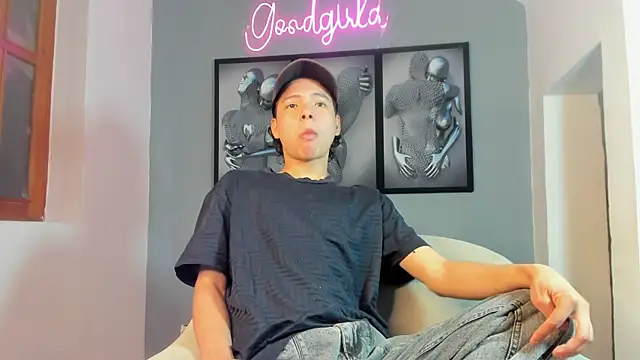 camillo virgil online show from October 9, 10:57 am