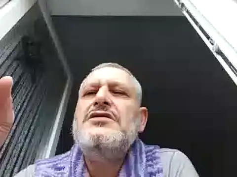 Snapshot of Hisnimin chatting on February 16, 7:37 am Hisnimin online show from February 16, 7:37 am