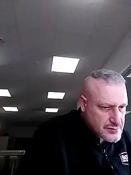 Snapshot of Hisnimin chatting on February 24, 1:03 am Hisnimin online show from February 24, 1:03 am