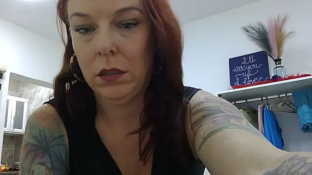 Island Siren online show from September 29, 5:29 pm