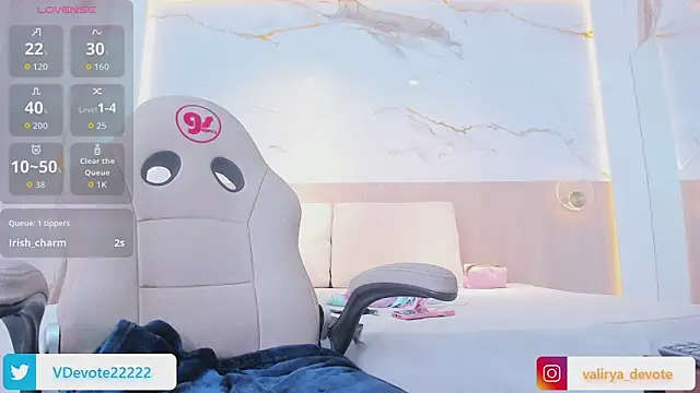 valirya devote online show from September 10, 3:39 am