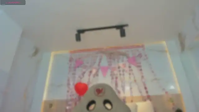 valirya devote online show from February 16, 3:46 am