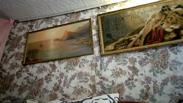 LustyyX online show from October 12, 9:25 pm