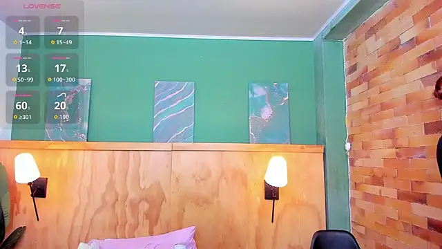 halleylorens online show from March 17, 7:28 pm