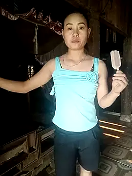 Ruaiuoi online show from April 15, 8:43 am