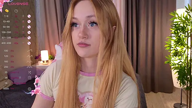 Snapshot of HeyMonkey_ chatting on September 11, 7:30 am HeyMonkey online show from September 11, 7:30 am