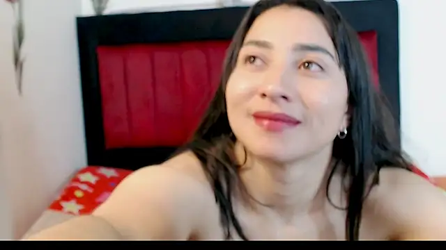 angelyxs online show from December 14, 7:40 pm