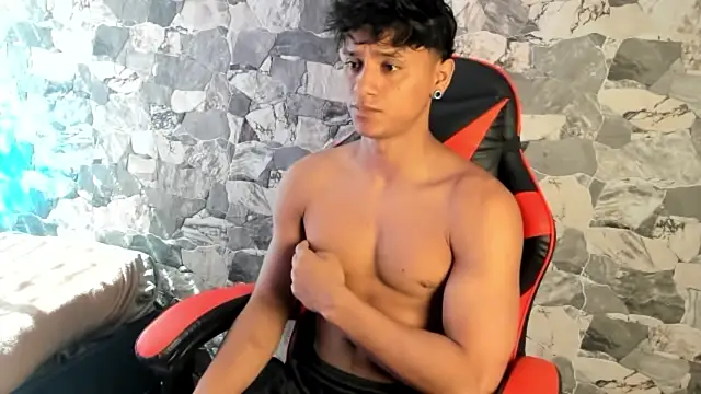 Snapshot of ZYZZ1312 chatting on May 6, 7:08 pm ZYZZ1312 online show from May 6, 7:08 pm
