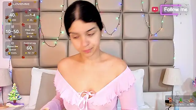 MiaMillers1 online show from December 18, 11:16 am