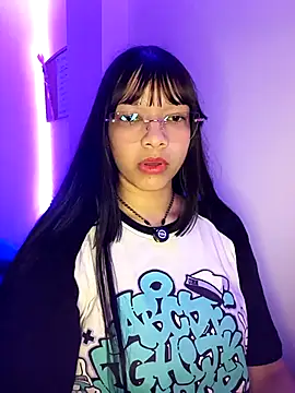 Iwarii online show from February 13, 5:36 am