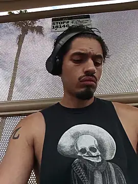 mrredcorn online show from October 22, 3:45 pm