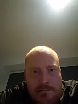 Snapshot of svenni2525 chatting on October 7, 5:15 am svenni2525 online show from October 7, 5:15 am