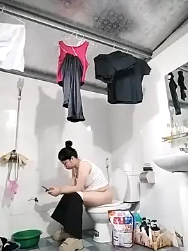 Snapshot of Mie_rose chatting on April 28, 2:49 am Mie rose online show from April 28, 2:49 am