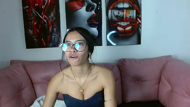 Miahotcs1 online show from February 24, 1:42 pm