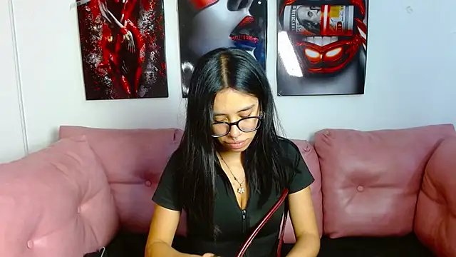 Miahotcs1 online show from March 5, 2:02 pm