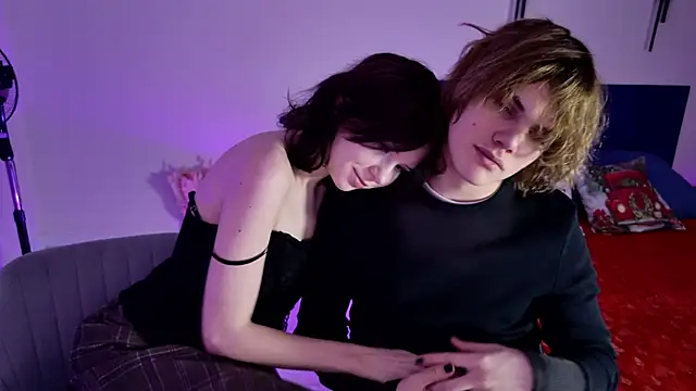 Bonnie And C1yde online show from January 17, 2:11 pm