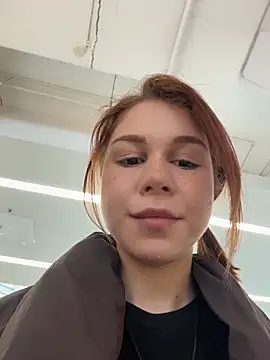 RosieSecret online show from February 19, 8:10 am