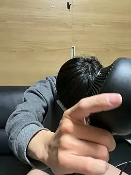 jiji9253 online show from April 3, 1:20 pm