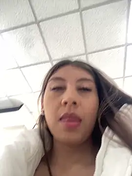 Sara-cooper2 online show from February 19, 6:15 pm