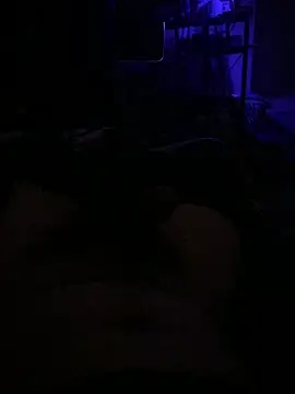 Snapshot of gucky25 chatting on February 5, 1:27 pm gucky25 online show from February 5, 1:27 pm