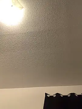 Snapshot of gucky25 chatting on February 17, 8:55 am gucky25 online show from February 17, 8:55 am