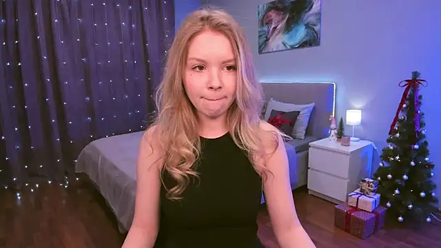 AdalineLove online show from December 19, 11:06 am