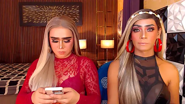 Snapshot of SeductiveAshleyTS chatting on March 29, 8:03 am SeductiveAshleyTS online show from March 29, 8:03 am