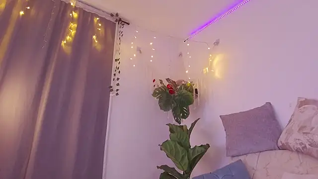 Nicolle swt online show from January 9, 10:51 am