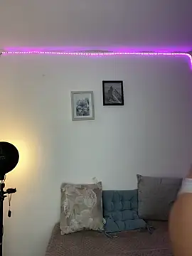 Nicolle swt online show from March 18, 12:19 pm